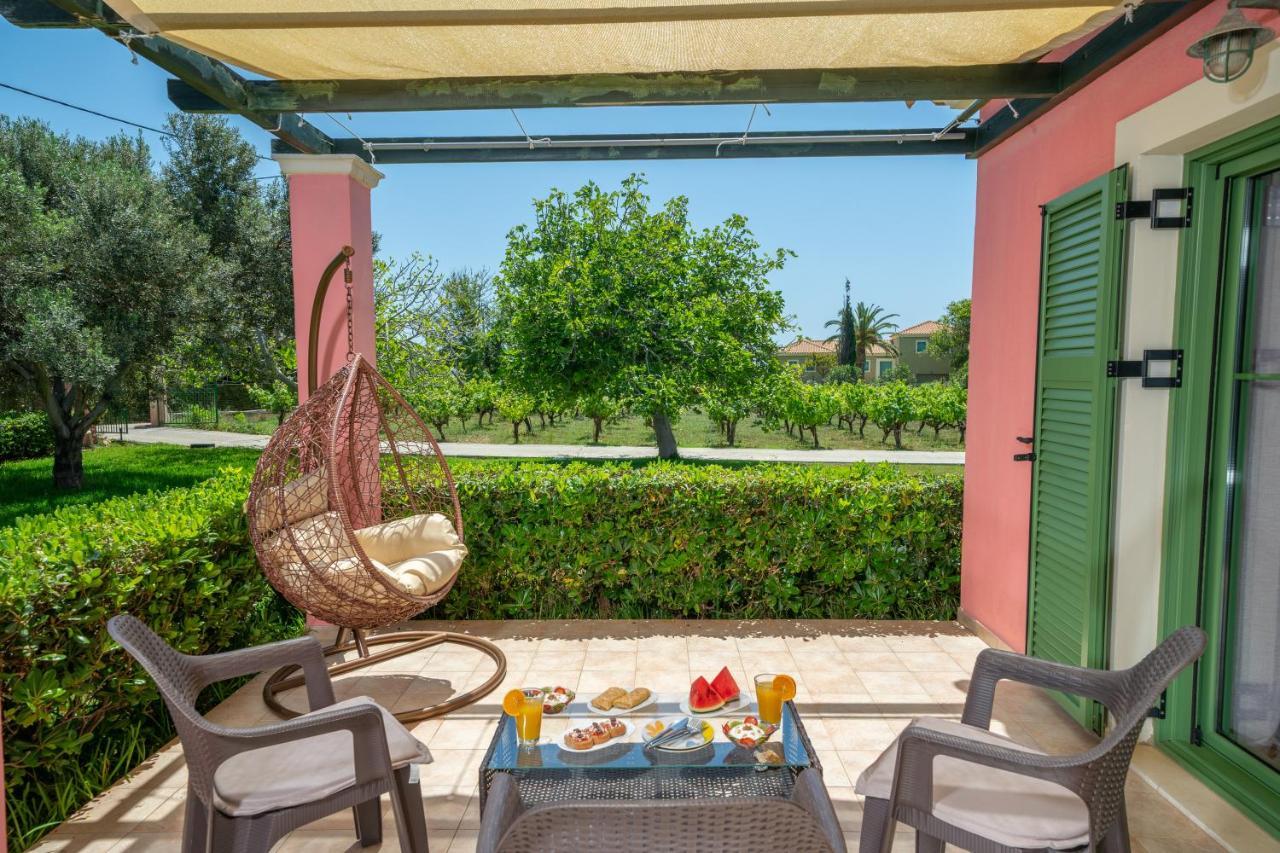 Monambeles Villas Svoronata Ngoại thất bức ảnh