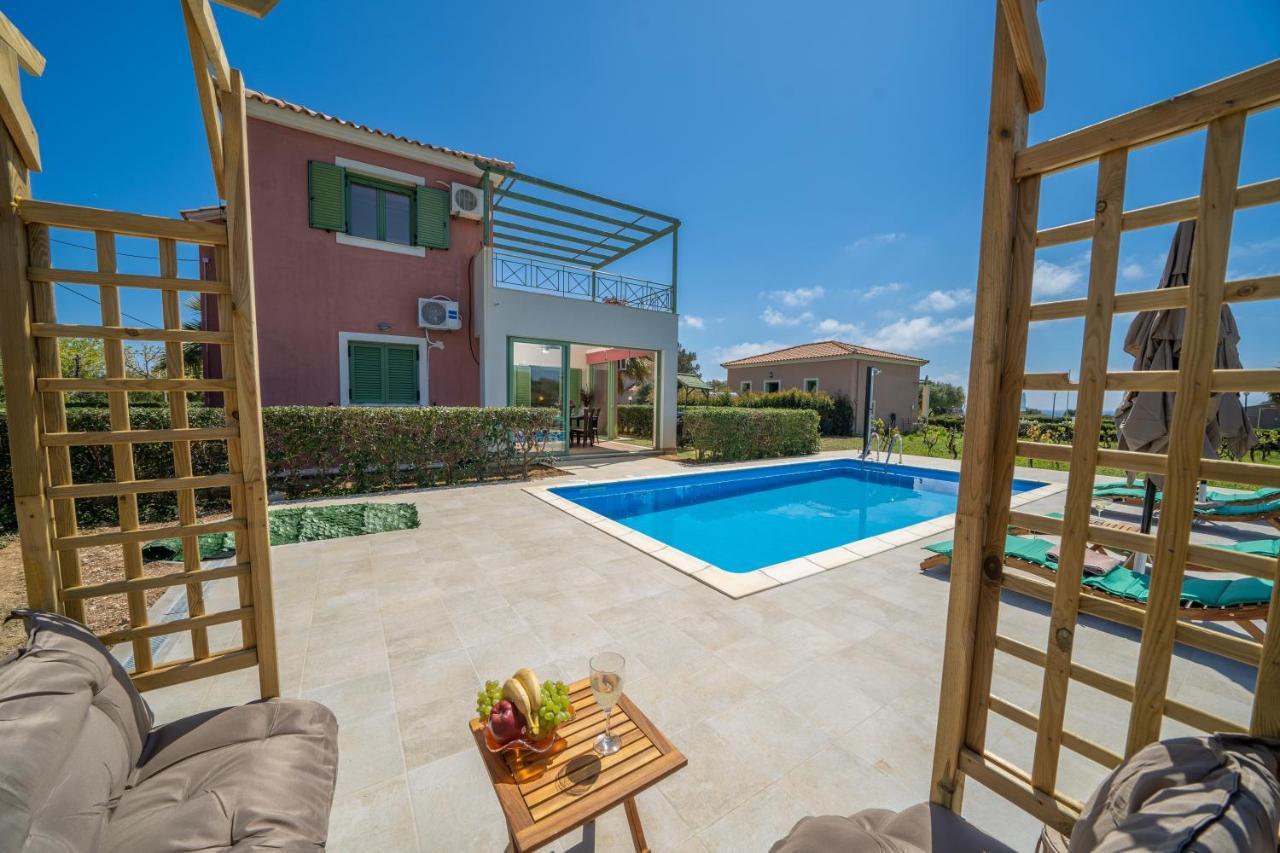 Monambeles Villas Svoronata Ngoại thất bức ảnh