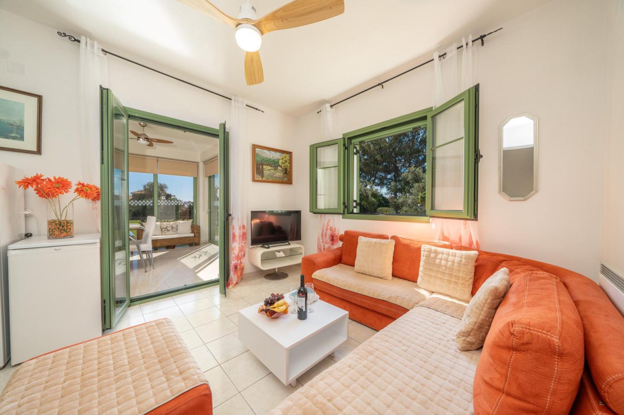 Monambeles Villas Svoronata Ngoại thất bức ảnh