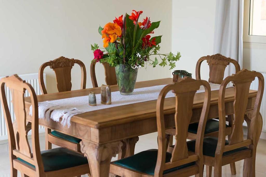 Monambeles Villas Svoronata Ngoại thất bức ảnh